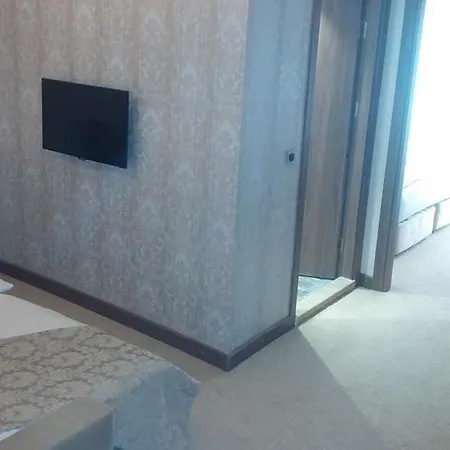 La Vie Otel