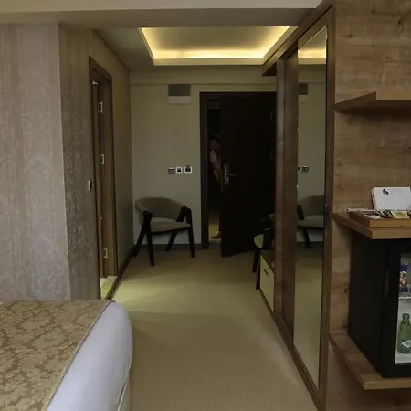 La Vie Otel 4*