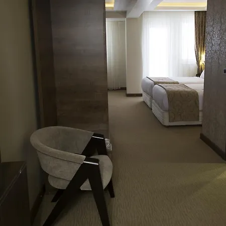 Otel La Vie 4*