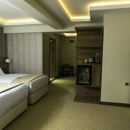 Otel La Vie 4*