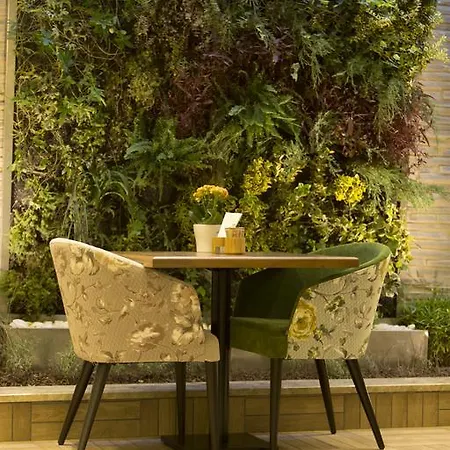La Vie Otel 4*